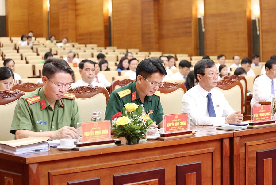 Dành thời gian thỏa đáng cho thảo luận, chất vấn và giải trình -0