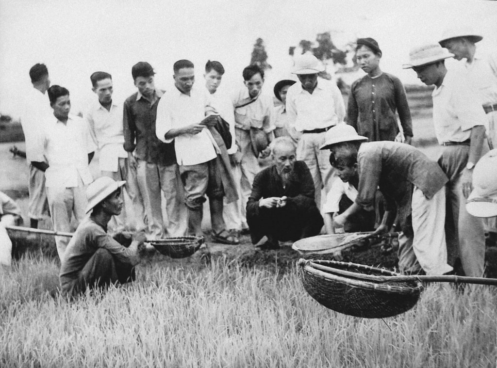 Bài cuối: Cán bộ, đảng viên làm gương mẫu mực trước nhất về hành động Liêm, Chính -0