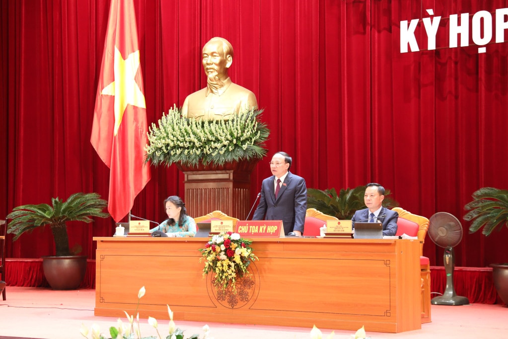Kết quả phát triển 6 tháng đầu năm khẳng định Quảng Ninh vẫn là điểm sáng, một cực tăng trưởng của khu vực phía Bắc -0