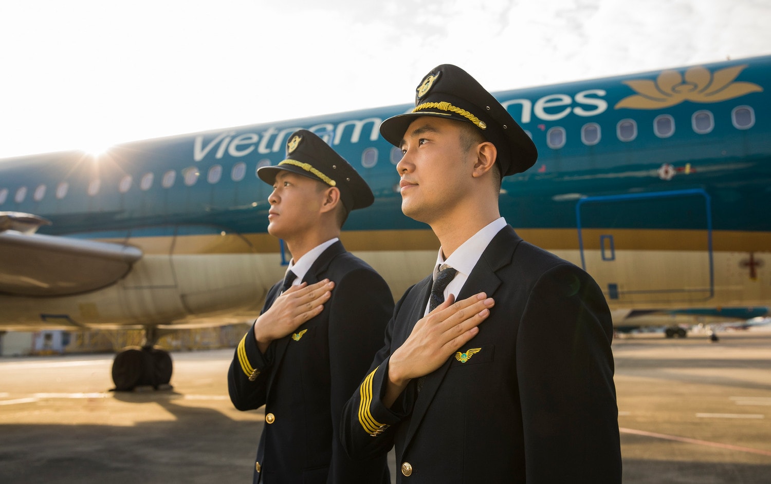Từ khi Vietnam Airlines thành lập đến nay, các đường bay kết nối Việt Nam-Campuchia của hãng đã vận chuyển được gần 8,2 triệu khách. Ảnh: VNA