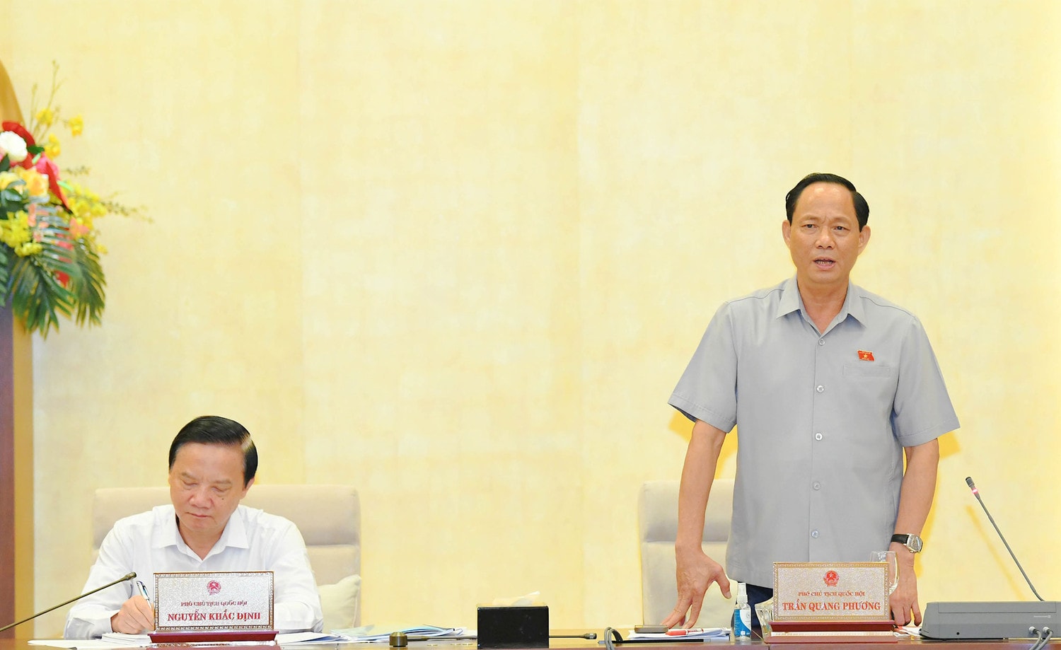 Kỳ vọng những quyết sách của Quốc hội giúp ổn định và nâng cao đời sống của nhân dân -0