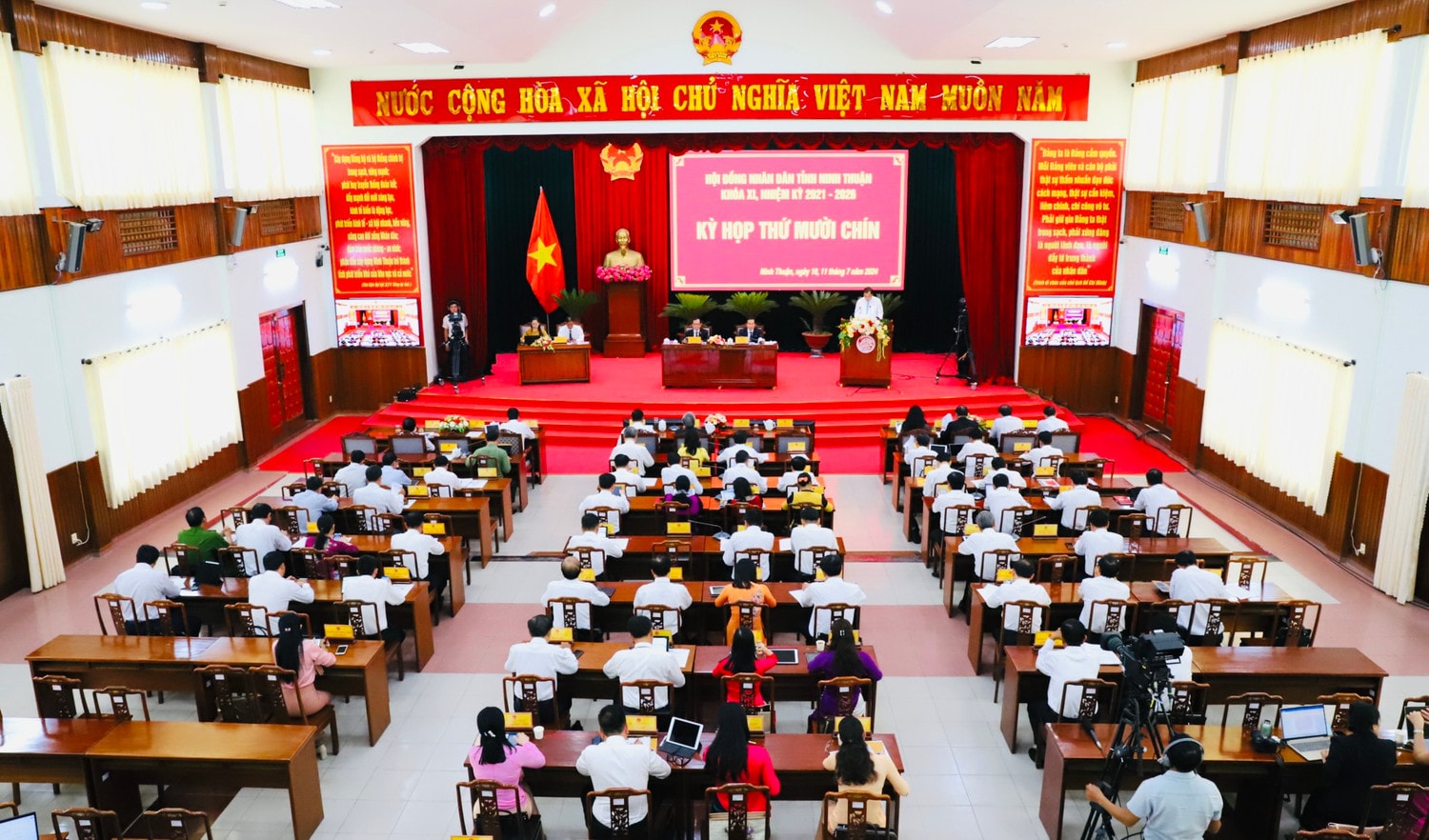 Thẳng thắn, đi đến cùng vấn đề -0