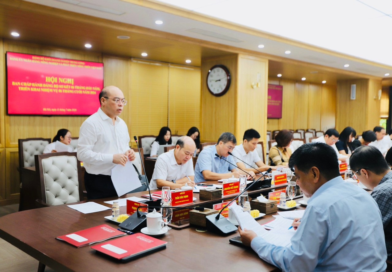 Hội nghị Ban Chấp hành Đảng bộ sơ kết 6 tháng đầu năm, triển khai nhiệm vụ 6 tháng cuối năm 2024