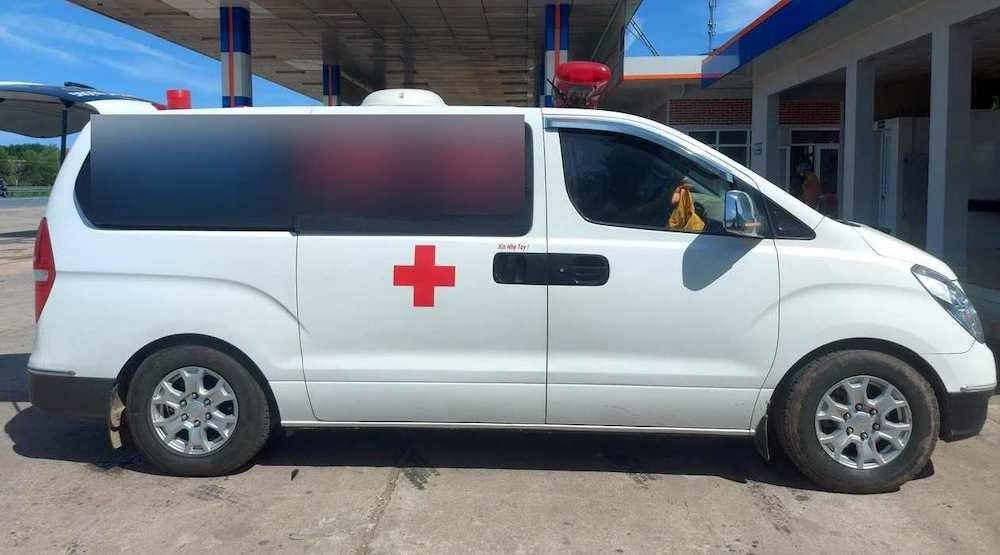 Quảng Bình: Chưa được cấp phép, nhiều xe cấp cứu đã ký hợp đồng với bệnh viện -0