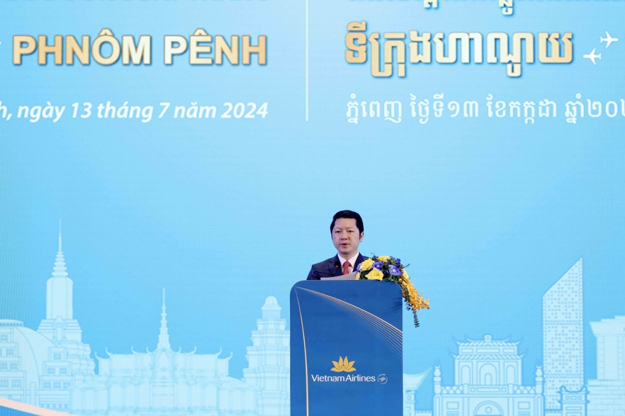 Vietnam Airlines mở đường bay thẳng Hà Nội - Phnom Penh -0