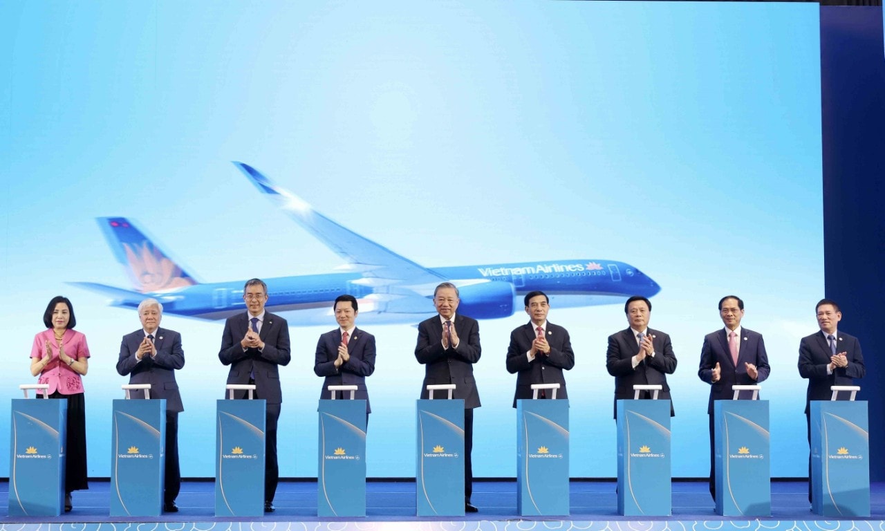 Vietnam Airlines mở đường bay thẳng Hà Nội - Phnom Penh -0