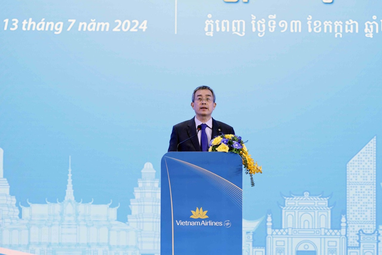 Vietnam Airlines mở đường bay thẳng Hà Nội - Phnom Penh -0