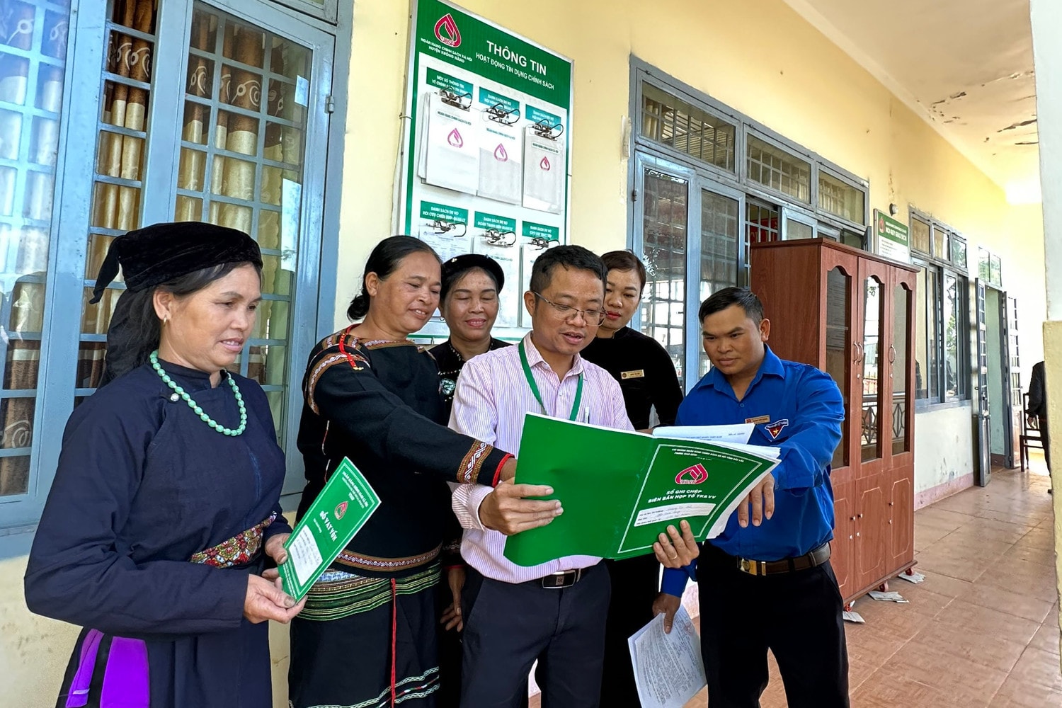 Điểm tựa cho người lao động đi làm việc tại nước ngoài -0