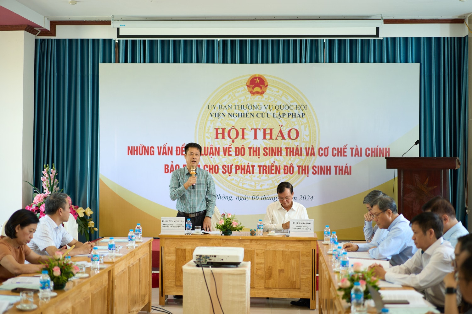 Phó Vụ trưởng Vụ Tài chính – Ngân sách (Văn phòng Quốc hội), TS. Nguyễn Minh Tân phát biểu tại Hội thảo -- Ảnh H.Ngọc