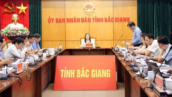  Đoàn giám sát HĐND tỉnh làm việc tại UBND tỉnh