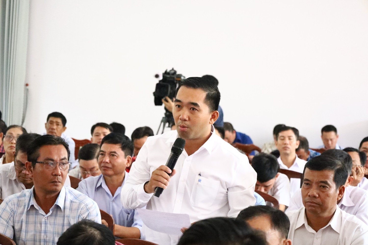 Thủ tướng Phạm Minh Chính tiếp xúc cử tri tại thành phố Cần Thơ -0