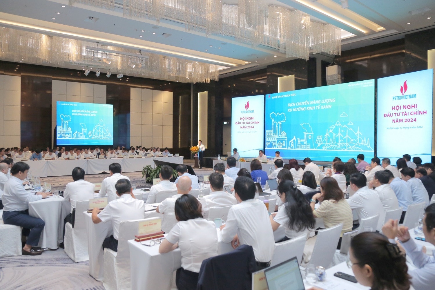 Hội nghị công tác đầu tư, tài chính của Petrovietnam năm 2024. Ảnh: Petrovietnam