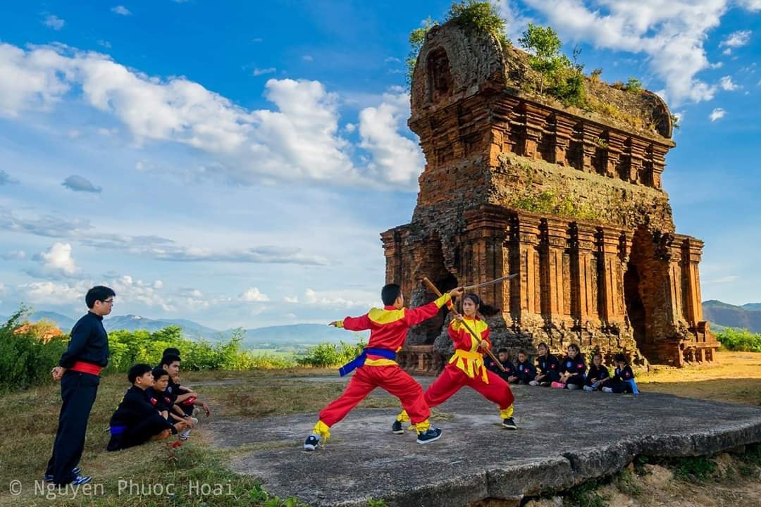 Thi viết “Khát vọng người Bình Định: Đột phá - Vươn tầm” -0
