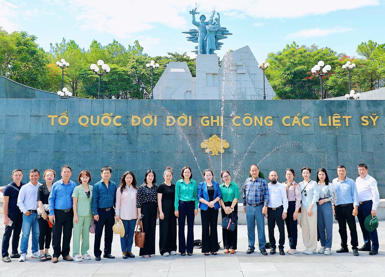 “Thôi mẹ nhé đừng buồn, coi như con đã sống trọn đời cho Tổ Quốc!”
