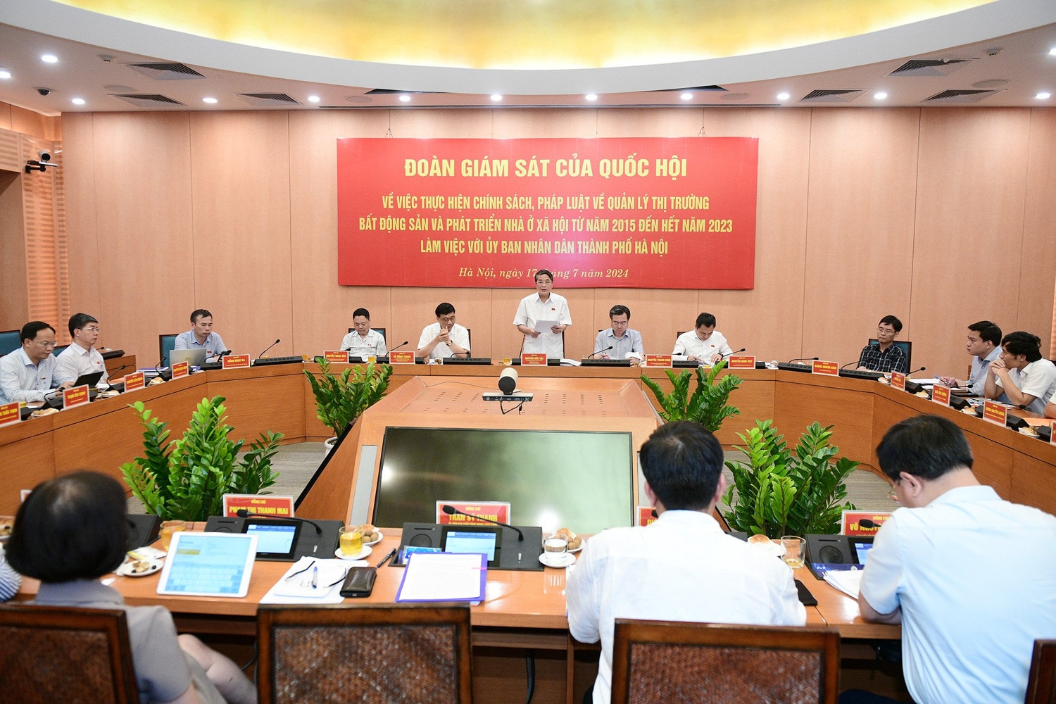 Đoàn giám sát của Quốc hội làm việc với UBND TP. Hà Nội về quản lý thị trường bất động sản và phát triển nhà ở xã hội -0