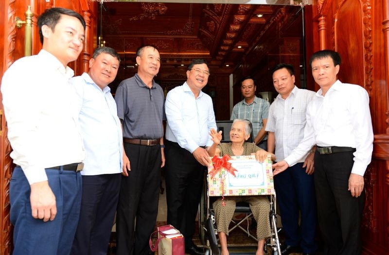 TP. Nam Định quan tâm chăm lo đối tượng chính sách người có công -0