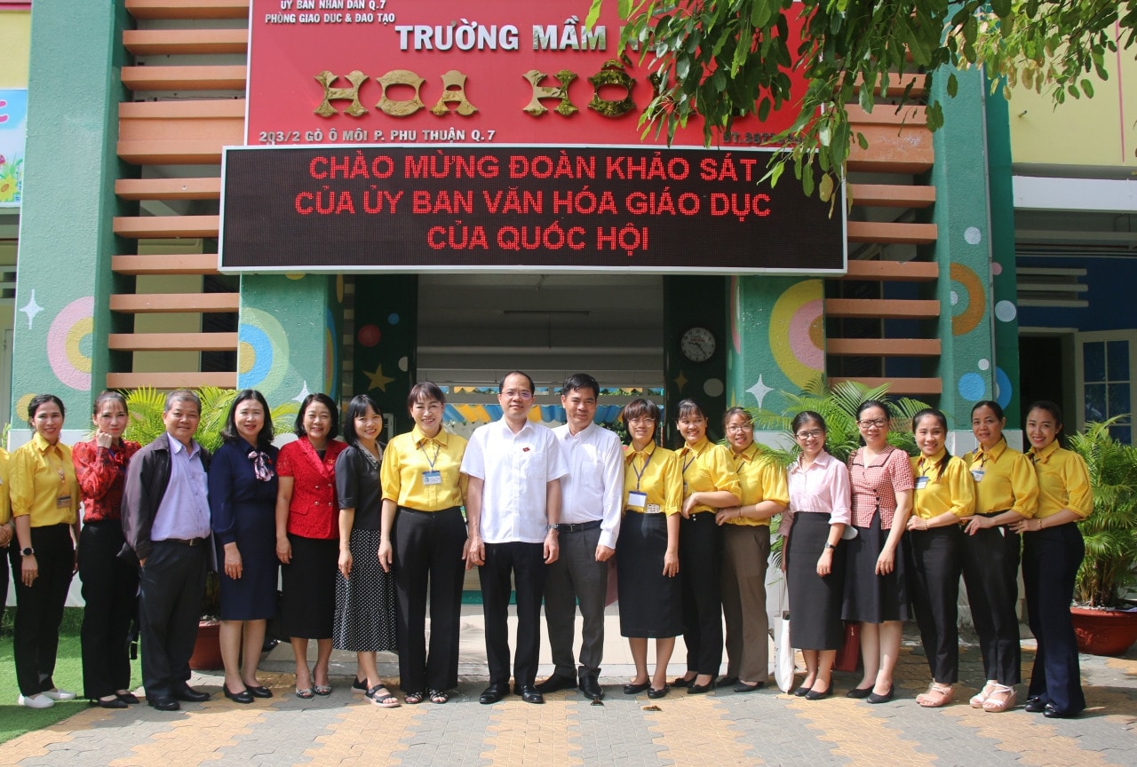 Đoàn khảo sát của Ủy ban Văn hóa, Giáo dục khảo sát thực tế tại Trường mầm non Hoa Hồng, phường Phú Thuận, quận 7, TP. Hồ Chí Minh Ủy ban Văn hóa, Giáo dục khảo sát việc thực hiện pháp luật với nhà giáo và trẻ mầm non tại quận 7, TP. Hồ Chí Minh -0