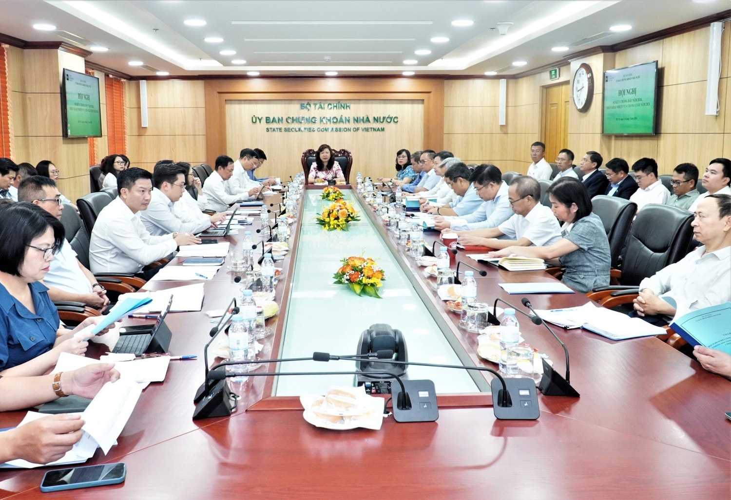 Ủy ban Chứng khoán Nhà nước triển khai nhiệm vụ 6 tháng cuối năm 2024 -0