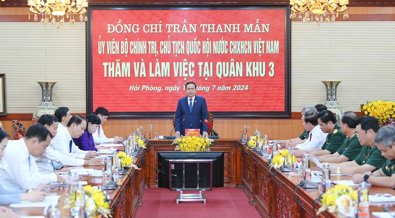 Chủ tịch Quốc hội Trần Thanh Mẫn thăm và làm việc tại Quân khu 3 -0