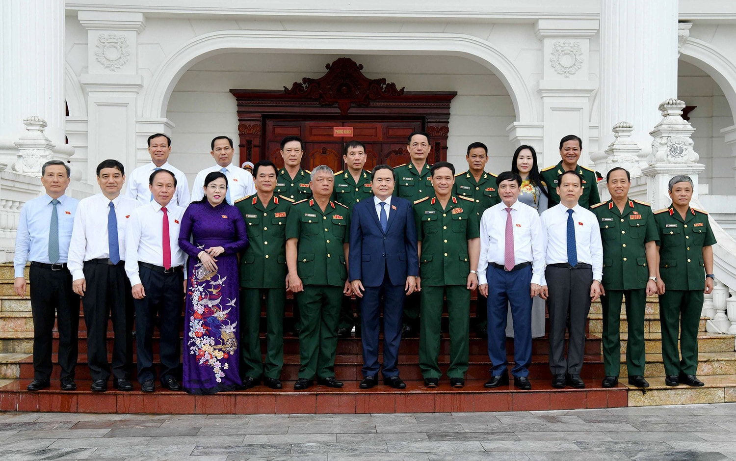 Chủ tịch Quốc hội Trần Thanh Mẫn thăm và làm việc tại Quân khu 3 -0