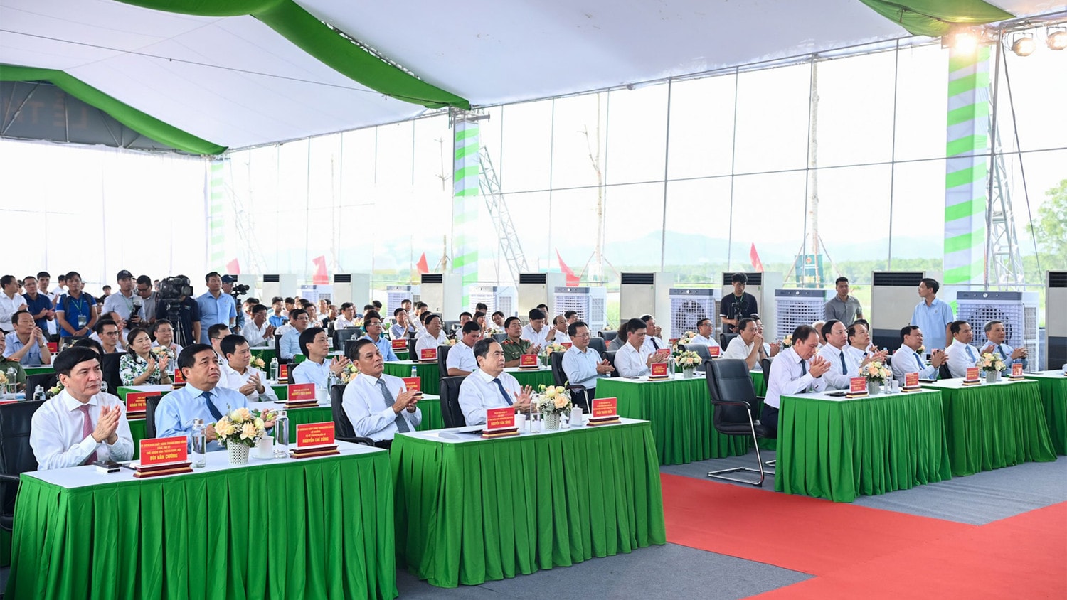 Chủ tịch Quốc hội Trần Thanh Mẫn dự lễ thông xe cầu Bến Rừng nối Hải Phòng - Quảng Ninh -0