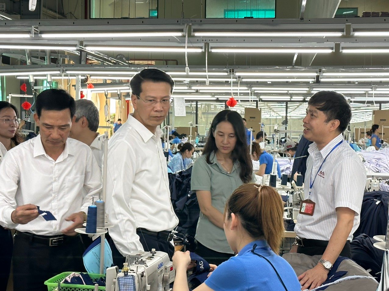 Giải quyết kịp thời nhiều kiến nghị, bức xúc -0