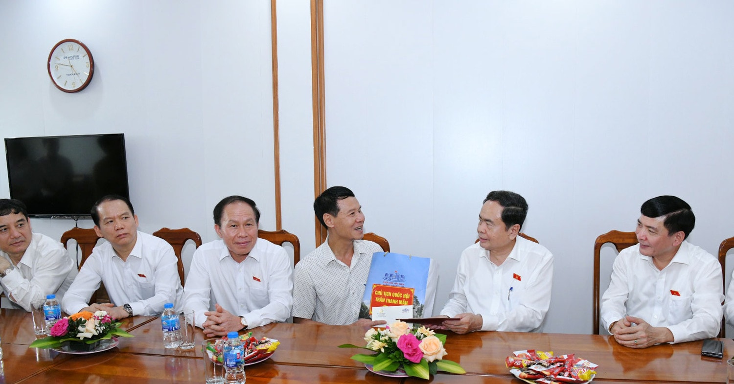 Chủ tịch Quốc hội Trần Thanh Mẫn: Hải Phòng chung sức, đồng lòng hoàn thành vượt trội các chỉ tiêu năm 2024 -0