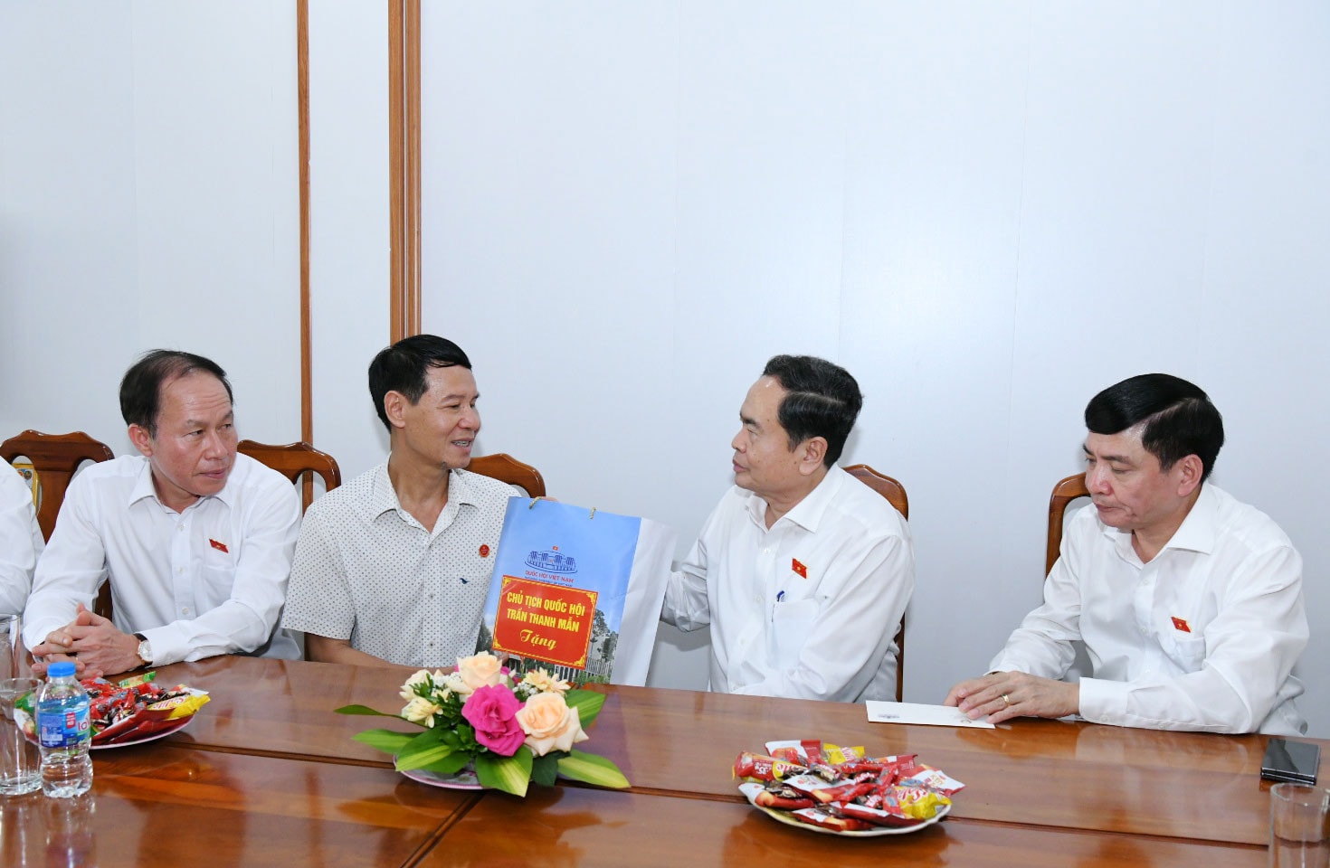 Chủ tịch Quốc hội Trần Thanh Mẫn: Hải Phòng chung sức, đồng lòng hoàn thành vượt trội các chỉ tiêu năm 2024 -0