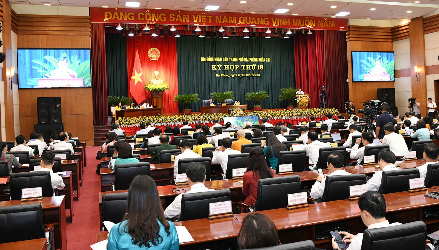 Chủ tịch Quốc hội Trần Thanh Mẫn dự, phát biểu chỉ đạo tại Kỳ họp thứ 18, HĐND TP. Hải Phòng Khóa XVI
