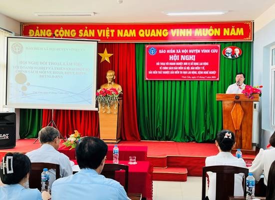 Đối thoại với doanh nghiệp về chính sách BHXH -0
