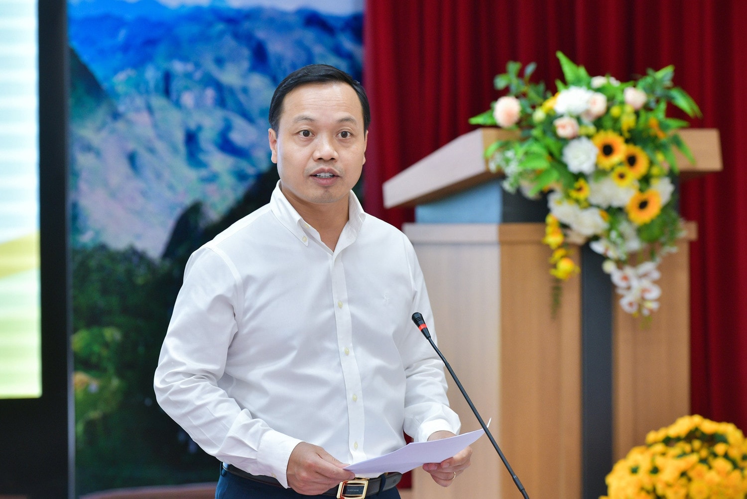 Ủy ban Pháp luật thẩm tra đề nghị bổ sung 2 dự án luật vào Chương trình xây dựng luật, pháp lệnh năm 2024 -3