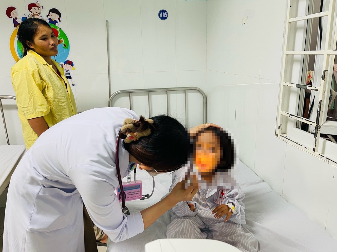 Liên tiếp nhiều vụ ngộ độc trẻ em do chất tẩy rửa, bác sĩ cảnh báo -0