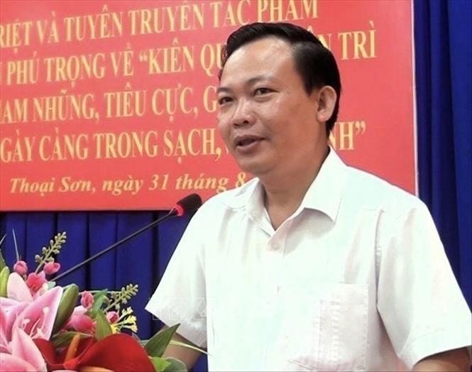 Người dân mọi miền đất nước bày tỏ tình cảm tiếc thương Tổng Bí thư Nguyễn Phú Trọng -0