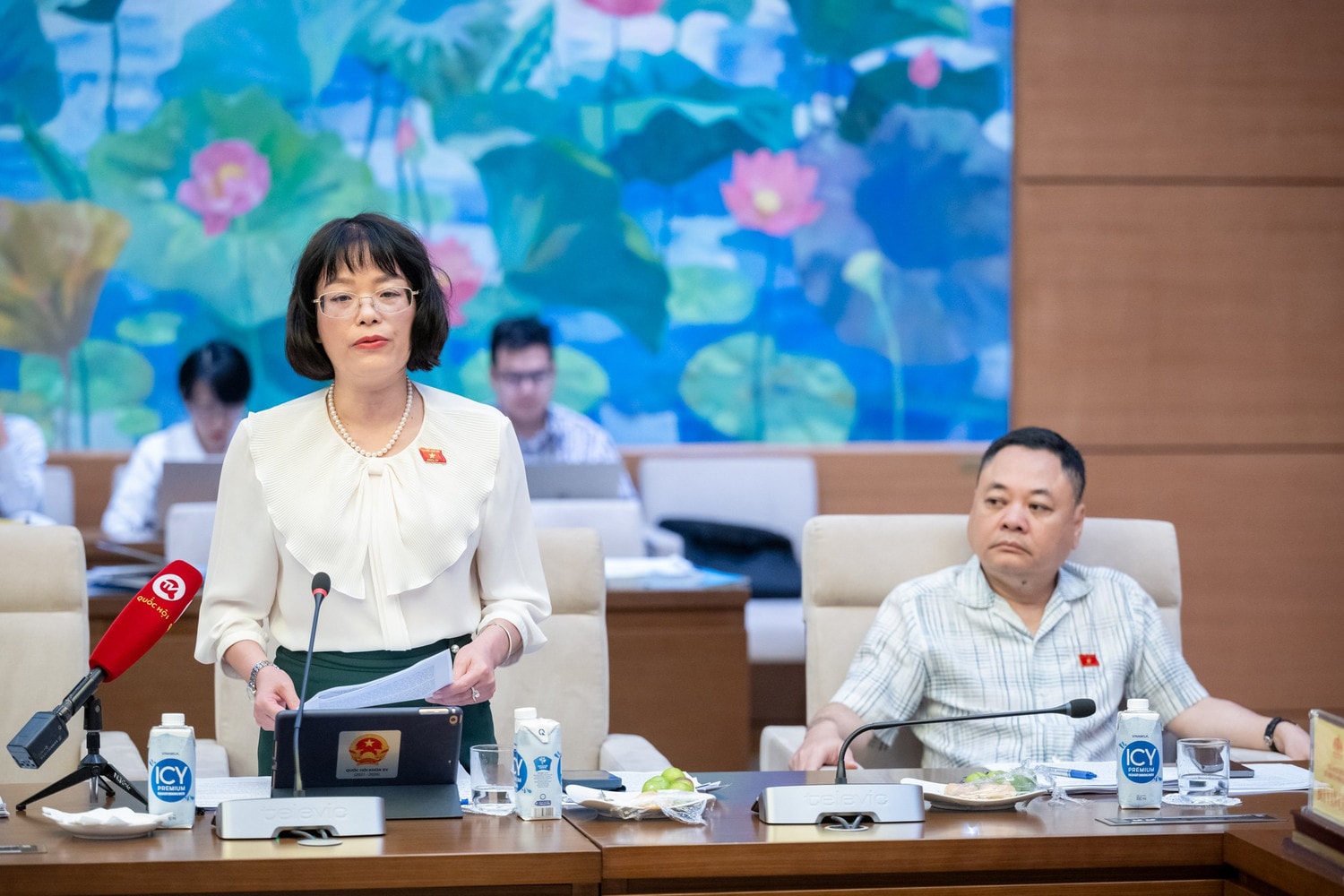 Phó Chủ tịch Quốc hội Nguyễn Đức Hải chủ trì làm việc với 4 Bộ về quản lý thị trường bất động sản và nhà ở xã hội -0