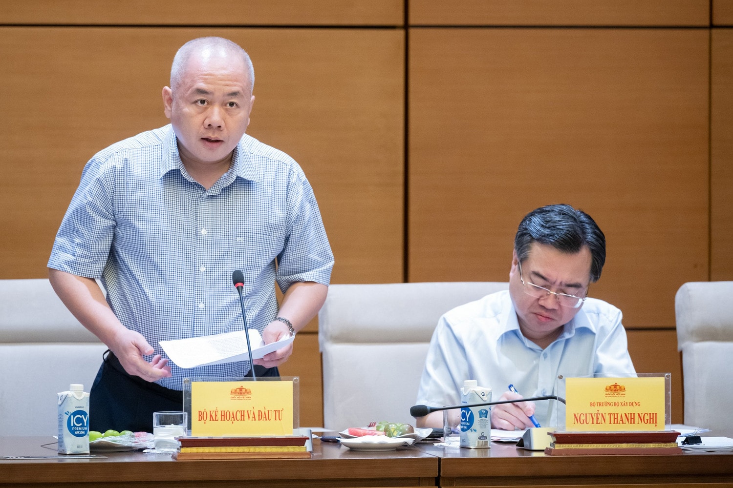 Phó Chủ tịch Quốc hội Nguyễn Đức Hải chủ trì làm việc với 4 Bộ về quản lý thị trường bất động sản và nhà ở xã hội -0