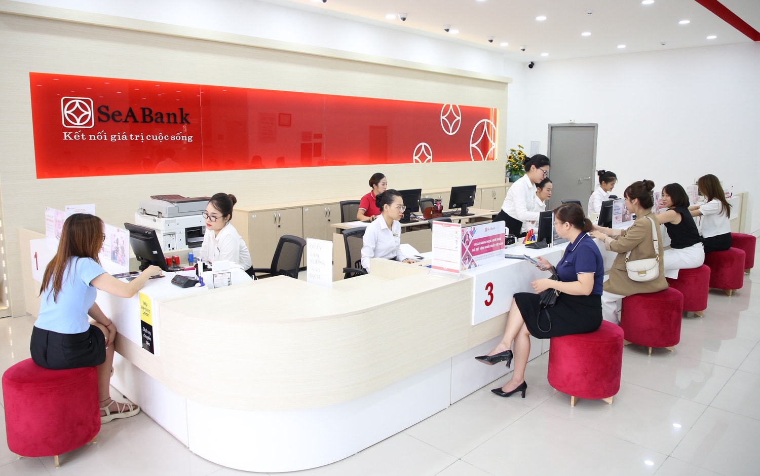 Ảnh: SeABank SeABank đạt lợi nhuận hơn 3.238 tỷ đồng 6 tháng đầu năm, CASA tăng mạnh -0