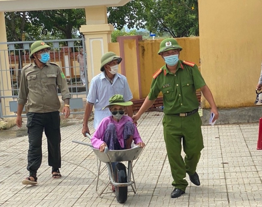 Tự nguyện vì quê nhà, sẵn sàng nhiệm vụ mới -0