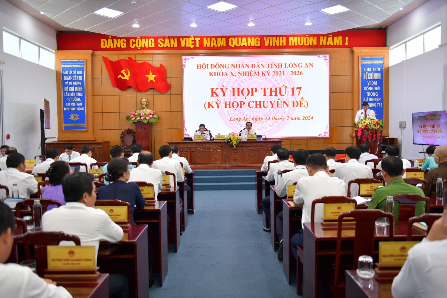 Dành phút mặc niệm tưởng nhớ Tổng Bí thư Nguyễn Phú Trọng -0