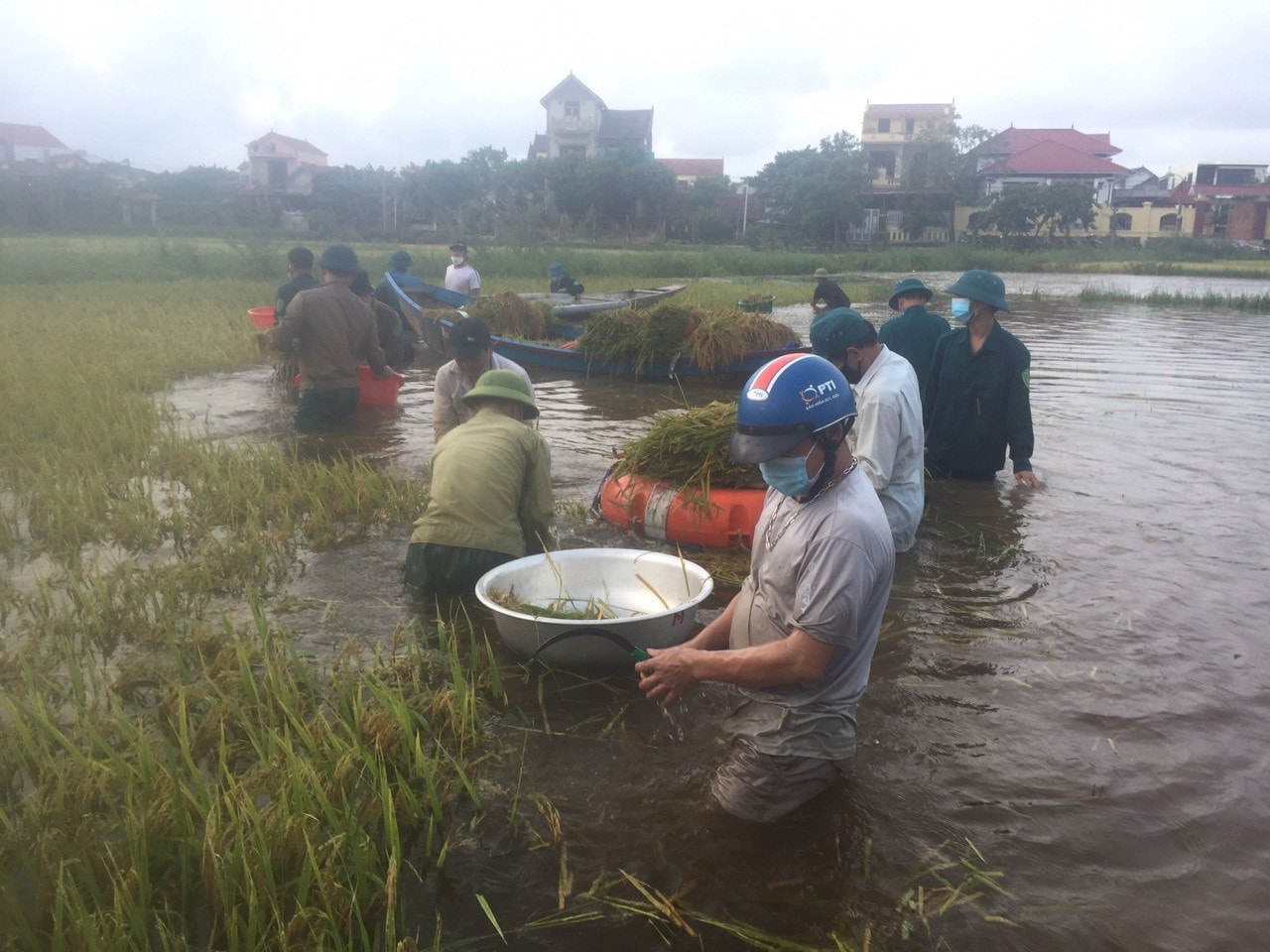 Tự nguyện vì quê nhà, sẵn sàng nhiệm vụ mới -1