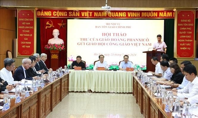 An overview of the workshop on Pope Francis’s letter to the community on the occasion of the adoption of the Agreement on the Status of the Resident Papal Representative and the Office of the Resident Papal Representative of the Holy See in Vietnam. (Photo: VNA) Workshop talks Pope Francis’s 2023 letter to Catholic community of Vietnam -0