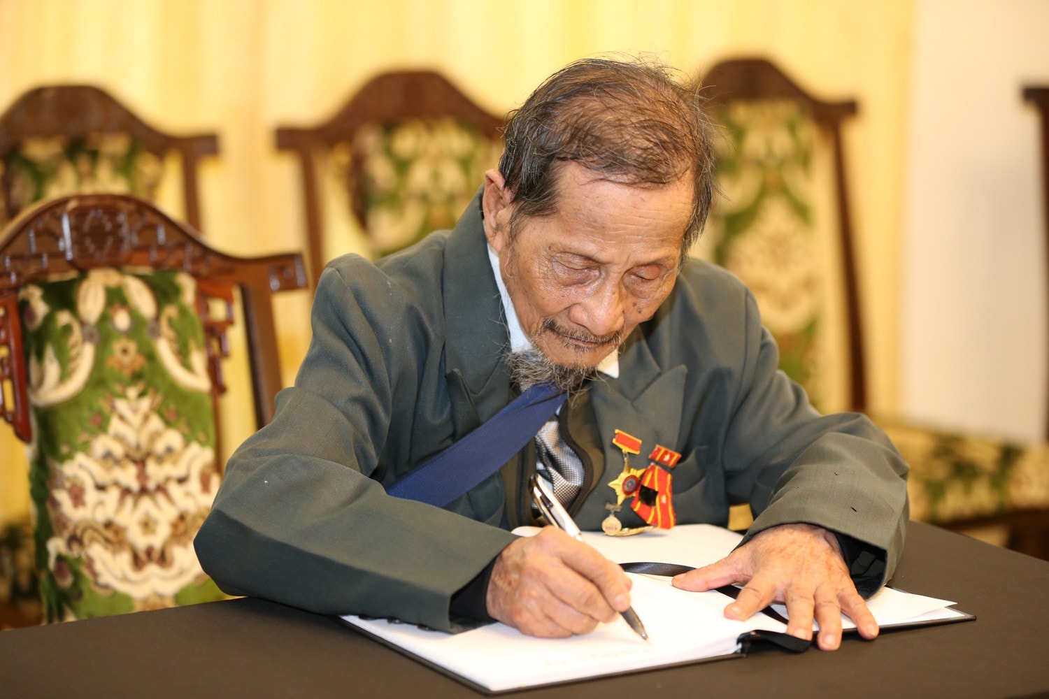 Lễ Quốc tang Tổng Bí thư Nguyễn Phú Trọng tại TP. Hồ Chí Minh: khắc ghi lời dạy “làm việc gì cũng phải giữ danh dự” của nhà lãnh đạo đức độ -0