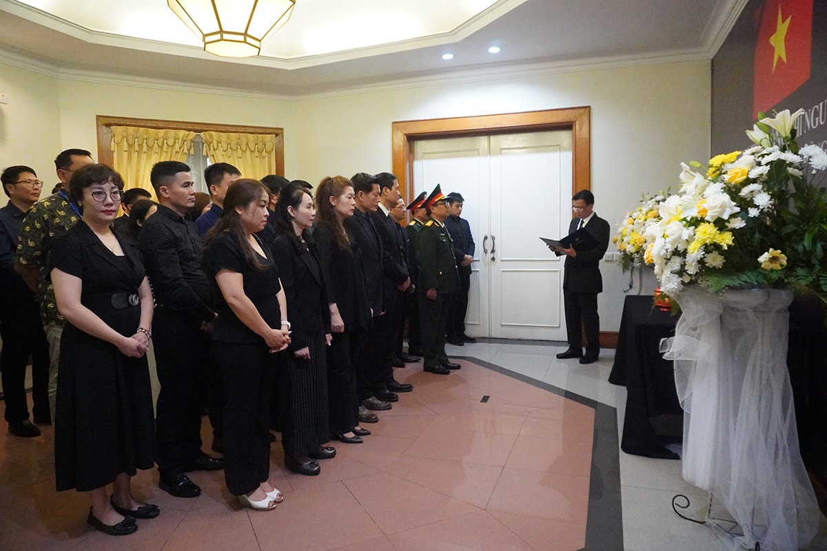 Lãnh đạo nhiều nước, tổ chức và bạn bè quốc tế đến viếng Tổng Bí thư Nguyễn Phú Trọng tại Đại sứ quán Việt Nam ở các nước -0