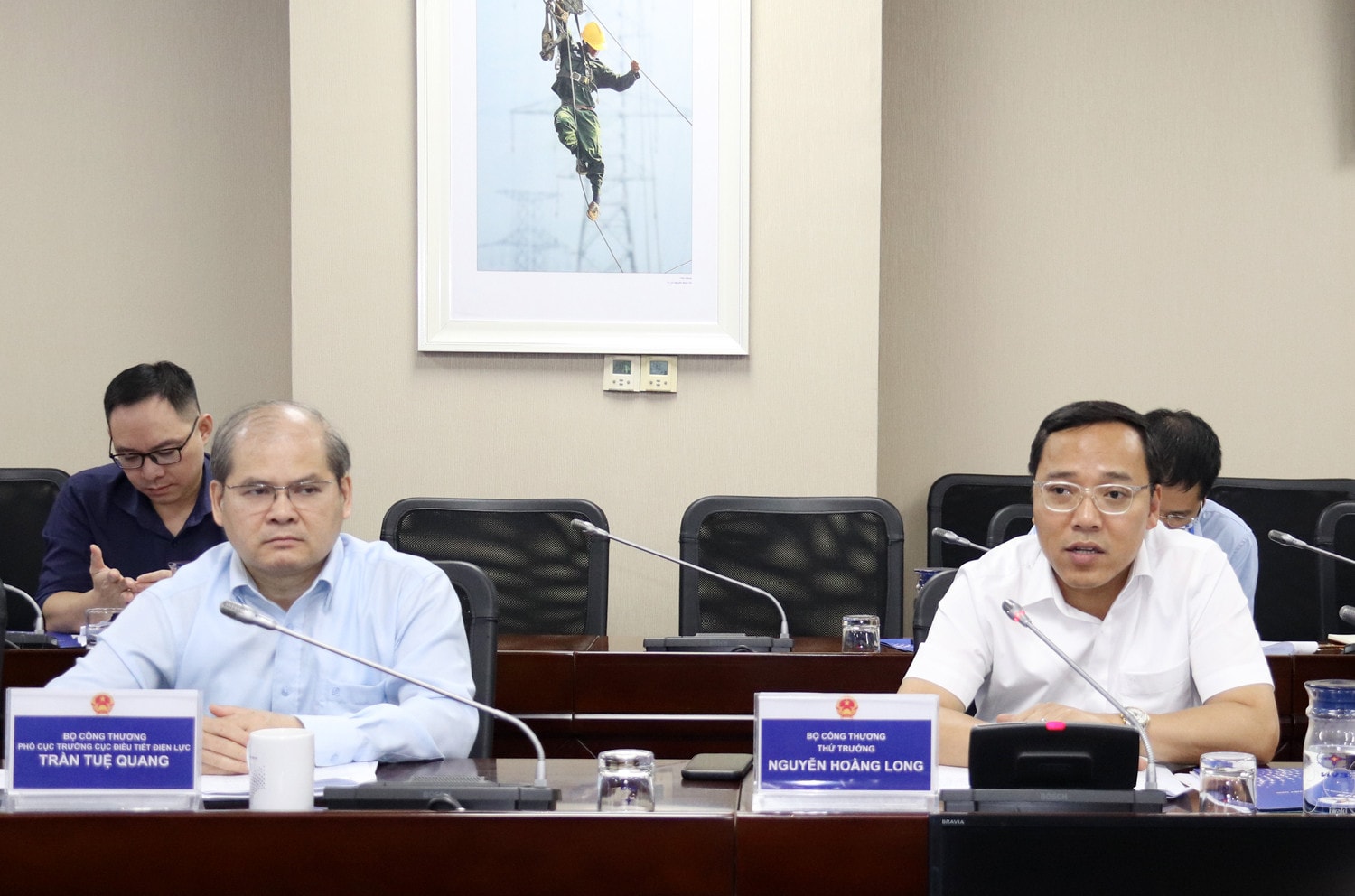 EVN bảo đảm cung ứng điện an toàn, ổn định -0