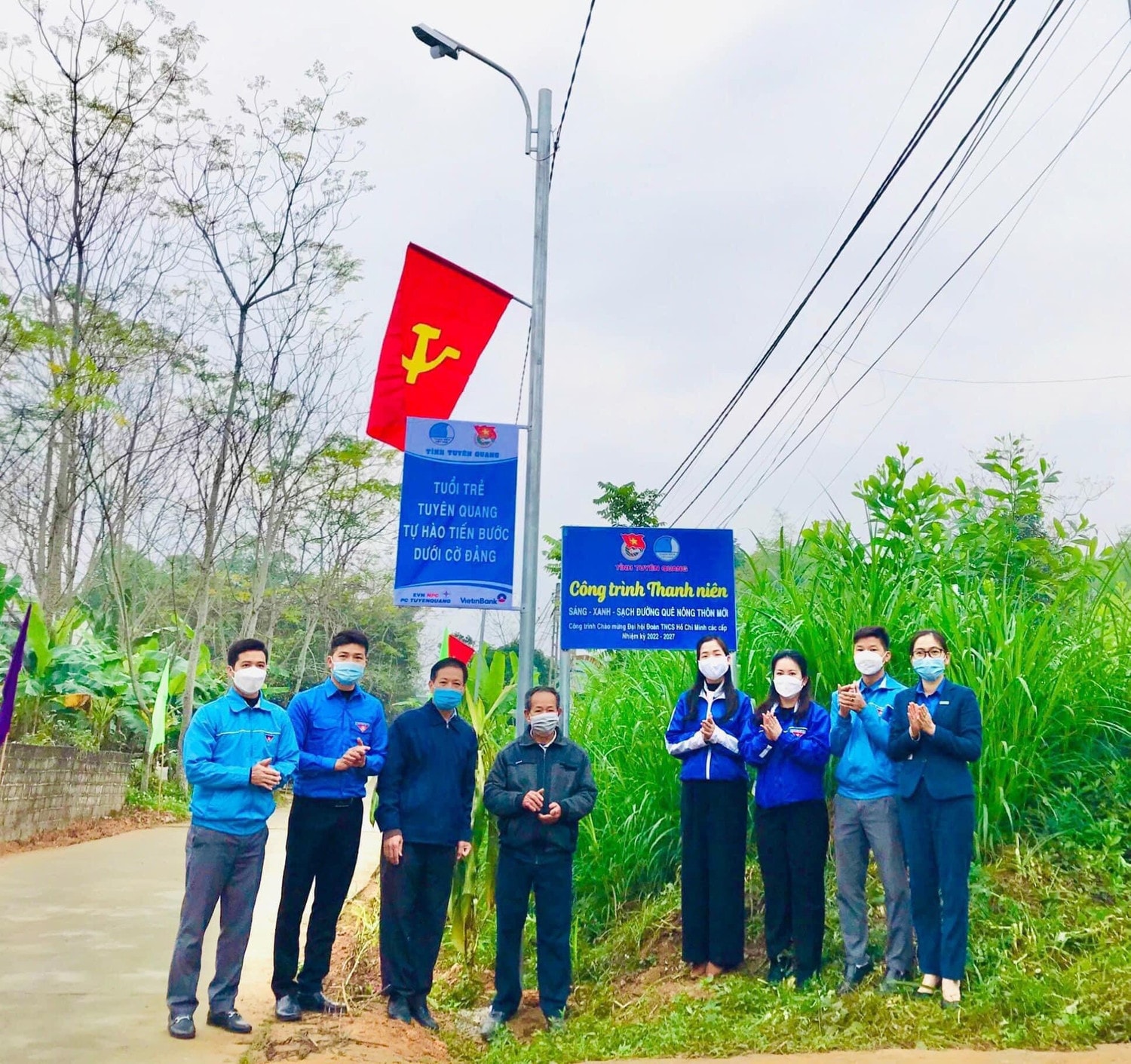 BHXH tỉnh Tuyên Quang: Chung tay xây dựng cảnh quan và bảo vệ môi trường nông thôn -0