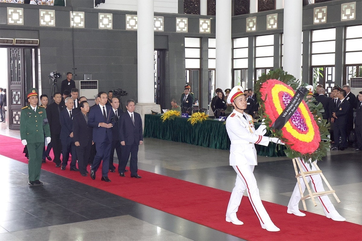 Lãnh đạo Đảng, Nhà nước, Mặt trận Tổ quốc Việt Nam viếng Tổng Bí thư Nguyễn Phú Trọng -1