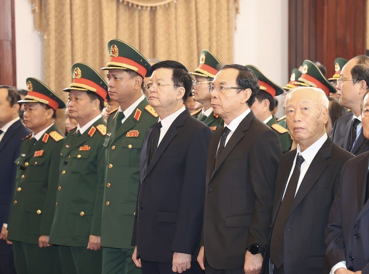 Lãnh đạo Đảng, Nhà nước, Mặt trận Tổ quốc Việt Nam viếng Tổng Bí thư Nguyễn Phú Trọng -1