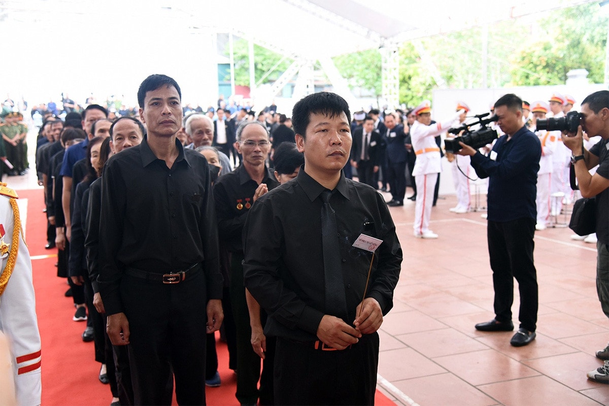 Sau 18h chiều nay, 25.7, Ban Tổ chức sẽ sắp xếp để Nhân dân vào viếng Tổng Bí thư Nguyễn Phú Trọng -7