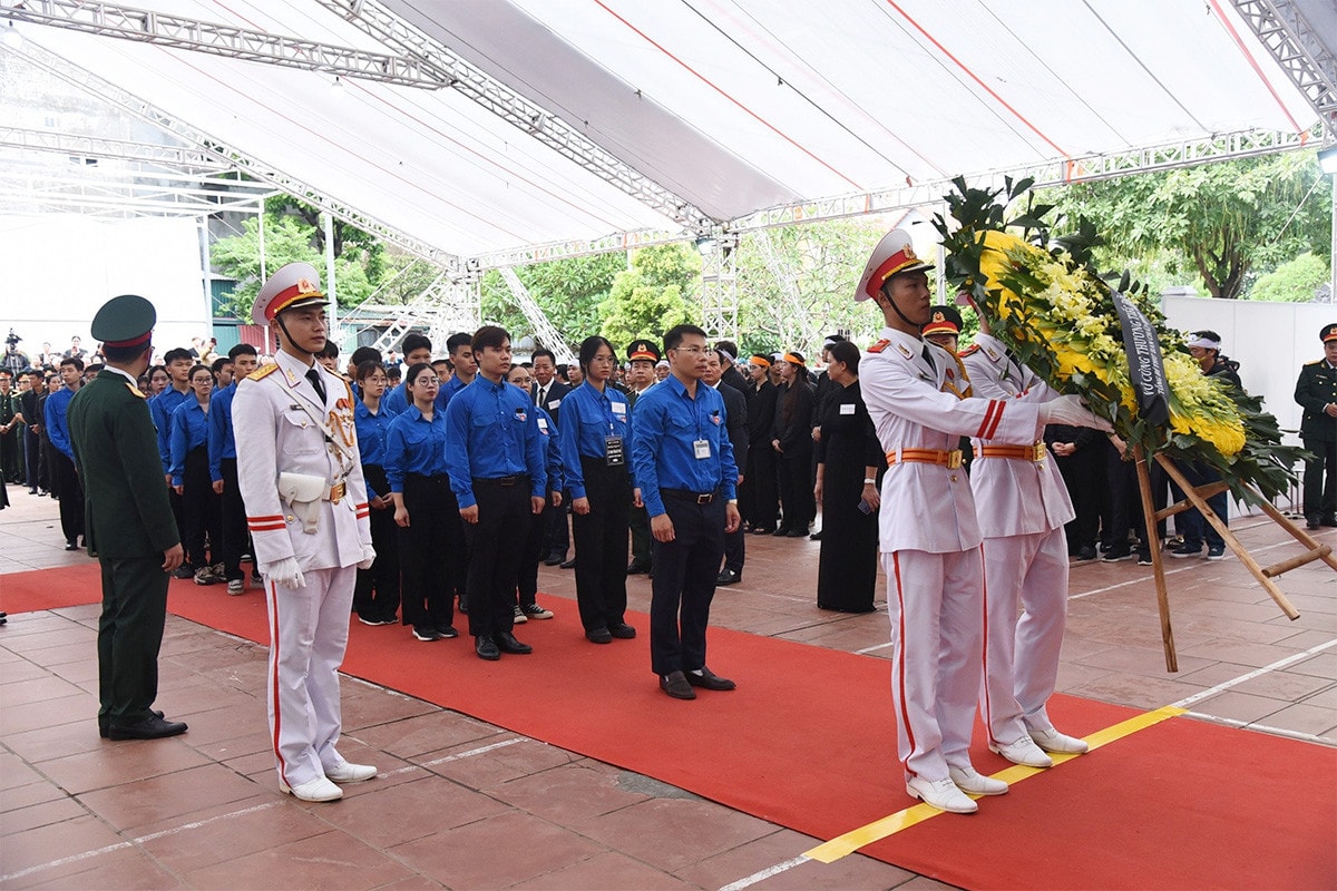 Sau 18h chiều nay, 25.7, Ban Tổ chức sẽ sắp xếp để Nhân dân vào viếng Tổng Bí thư Nguyễn Phú Trọng -4
