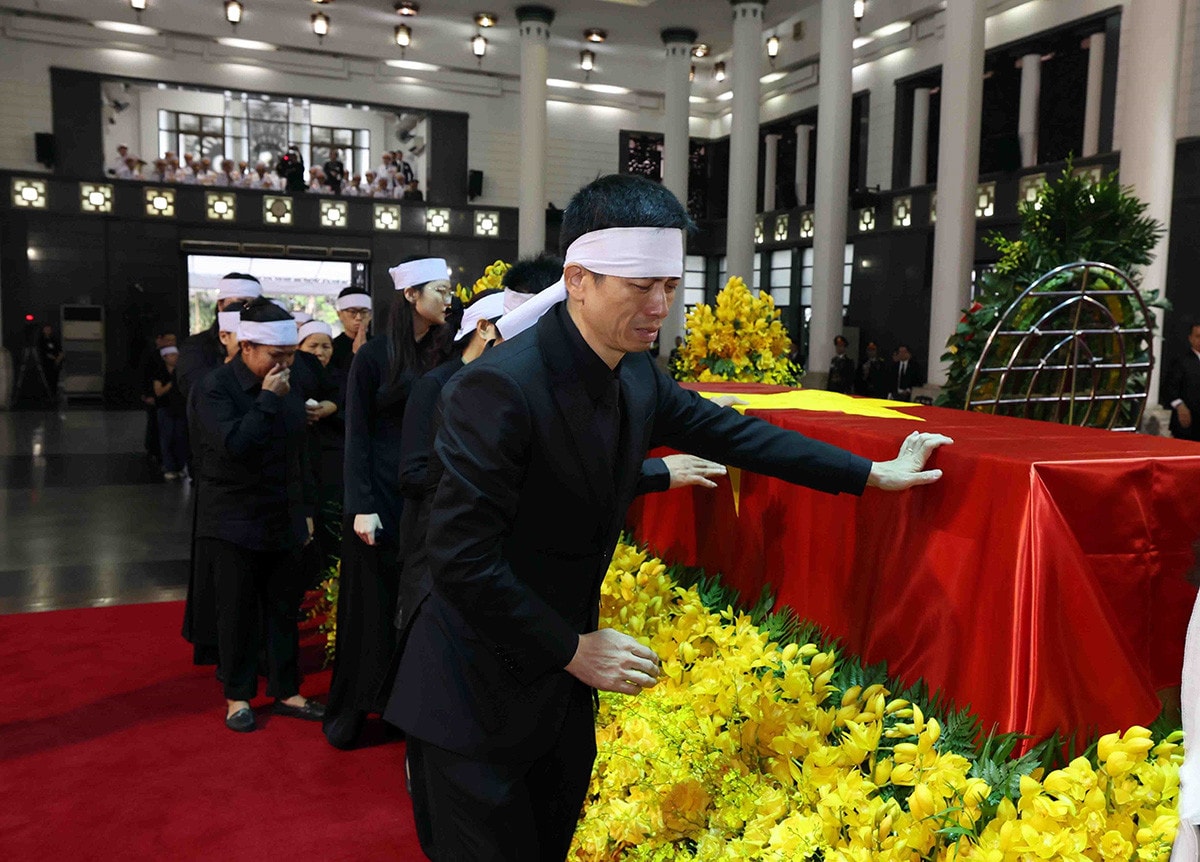 Lãnh đạo Đảng, Nhà nước, Mặt trận Tổ quốc Việt Nam viếng Tổng Bí thư Nguyễn Phú Trọng -4