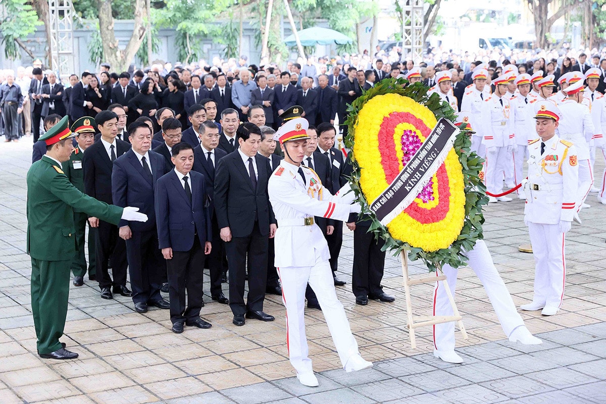 Lãnh đạo Đảng, Nhà nước, Mặt trận Tổ quốc Việt Nam viếng Tổng Bí thư Nguyễn Phú Trọng -0